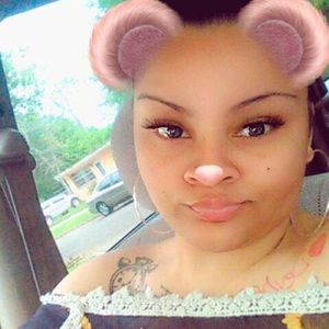 Meet your Posher, Brandi